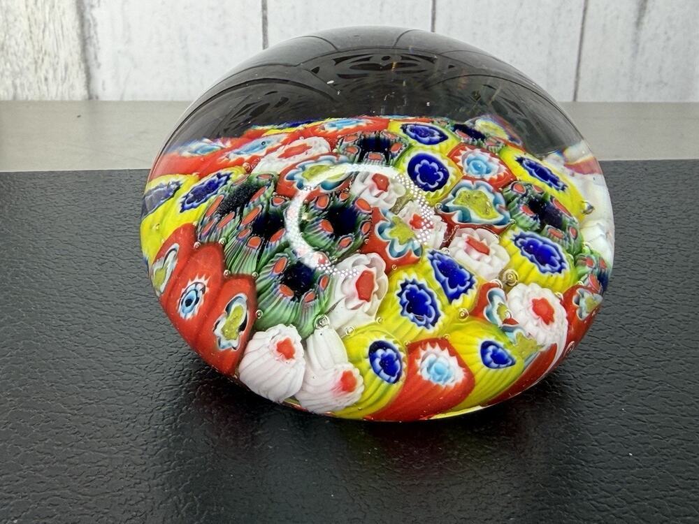 Vintage Italian Murano Millefiori Art Glass Paperweight Red Yellow Globe READ
